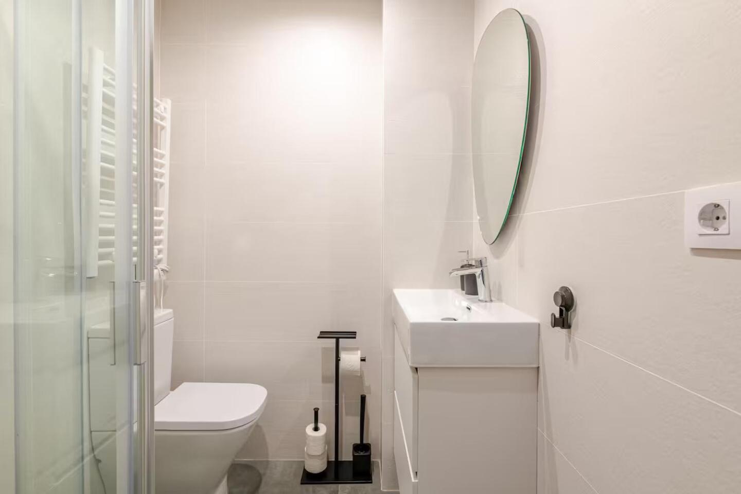 Habitacion Privada En El Centro De Bilbao Luaran gambar